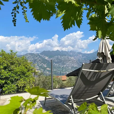 Relais Pinf Bed & Breakfast 3*