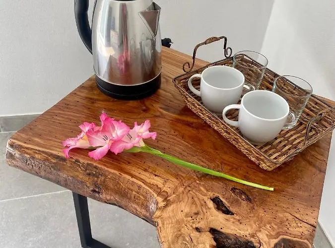 Relais Pinf Bed & Breakfast