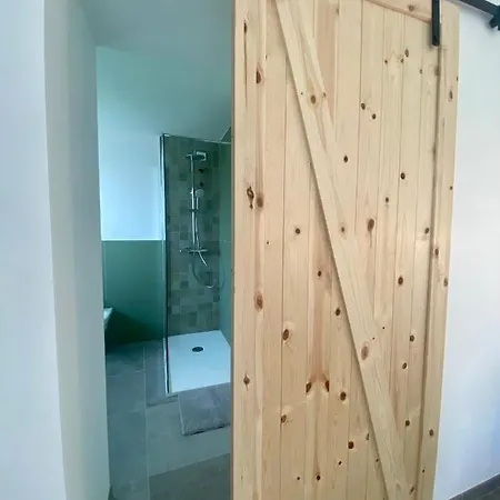 Relais Pinf B&B 말세진느