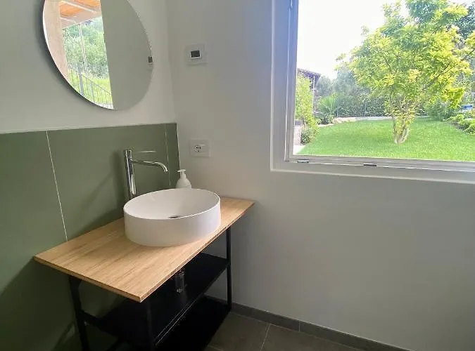 Relais Pinf Alojamento de Acomodação e Pequeno-almoço 3*