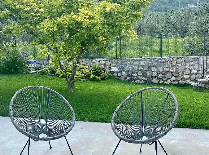 Relais Pinf 3* Мальчезине